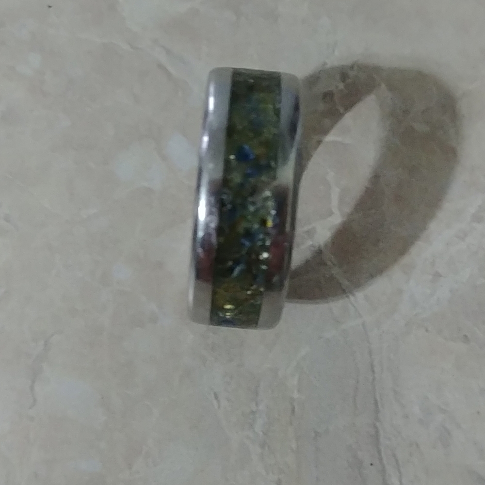 Seaglass ring - Picture 2 of 3